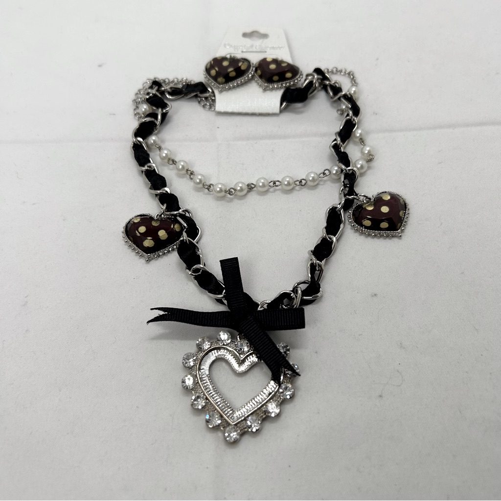 Crystal Avenue Silver Polkadot Heart Set Necklace Earrings Wires Noc 14$